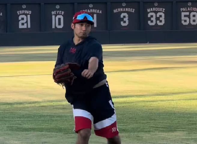 Águilas de Mexicali 太刀岡蓮さん